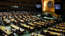 联合国全体紧急特别大会2022年3月1日的会场情景（路透社）
