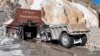Санкції торкнуться компаній, що сприяють російському видобутку золота та виробництва БПЛА. На фото від МНС Росії - вхід у золоторудник в Амурській області Росії, де тривала рятувальна операція шахтарів, 20 березня 2024. Russia Emergency Situations Ministry press service via AP