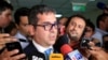 El fiscal Marcelo Pecci habla con los medios sobre Ronaldinho, en e Tribunal Supremo de Paraguay, Asunción, el 10 de marzo de 2020.