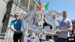 Wasu masu marawa auren jinsi daya baya a kasar Ireland