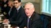 Міністр оборони Джим Маттіс сказав, що США думають, як захистити людей в Сирії і "недопустити виходу ескалації з-під контролю".