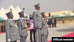 Shugaban Hukumar Kwastam ta Najeriya, Abdullahi Dikko Inde, tare da wasu manyan jami'an hukumar 