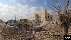 Kerusakan di Rumah Sakit Udai di Kota Saraqeb, di Provinsi Idlib, Suriah, setelah serangan pada 29 Januari 2018. 