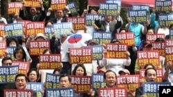 지난 6월 서울에서 탈북자 강제 북송 중단과 국제사회의 탈북자 보호를 촉구하는 집회가 열렸다. (자료사진)