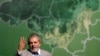 El expresidente de Brasil, Luiz Inacio Lula da Silva, habla durante una ceremonia ambiental en el Centro Cultural Banco do Brasil en Brasilia el 12 de noviembre de 2009.