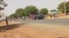 Masu zanga-zangar Tura Ta Kai Bango Sun Toshe Babban Titin Gusau Zuwa Kaura Namoda.