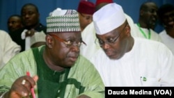 Gwamna Mu'azu da Atiku a lokutan baya.