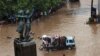 Pemerintah menetapkan kondisi darurat untuk wilayah DKI Jakarta akibat bencana banjir yang melanda sejak Senin (14/1). 
