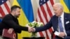 Президенти України Володимир Зеленський і США Джо Байден, Париж, 7 червня 2024. AP Photo/Evan Vucci