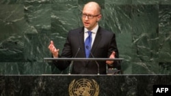 Perdana Menteri Ukraina Arseniy Yatsenyuk saat memberikan sambutan dalam Sidang Umum PBB di New York (24/9).
