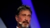El polémico gestor tecnológico John McAfee se ha visto envuelto en casos de evasión fiscal y ahora por inflar el valor de las criptomonedas.