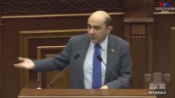 «Գոնե իրար հետ հավաքվեք որոշեք, թե ինչ ուղերձներ եք տալիս»․ Էդմոն Մարուքյան