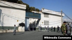 نهاد بین المللی عفو حقوق بشر می‌گوید جمهوری اسلامی تنها در تابستان ۱۳۶۷، چند هزار زندانی سیاسی را اعدام کرد. 