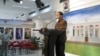 Calon presiden dari PDI Perjuangan Joko Widodo saat berbicara di kantor Presiden di Jakarta, Selasa (13/5). (VOA/Andylala Waluyo)