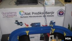 Alat Prediksi Banjir berbasis Mikrokontroler dan Website karya mahasiswa Universitas Gunadarma dalam ajang PRJ.