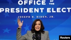 La entonces vicepresidenta electa, Kamala Harris, habla en un acto público en Delaware el 16 de enero de 2021.
