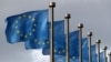 La bandera de la UE ondea en la sede de la Comisión Europea, el brazo ejecutivo de la Unión, en Bruselas, el 2 de octubre de 2019.