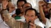 Menteri Agama Suryadharma Ali memberikan semangat kepada para hadirin, saat mendeklarasikan dukungan bagi kandidat presiden Prabowo Subianto di Jakarta, 19 Mei 2014 (Foto: dok).