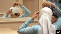 Une femme en hijab, Rosemont, Alabama, le 1er septembre 2006 (AP Photo/M. Spencer Green)