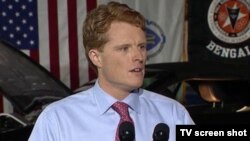 Joe Kennedy mewakili Partai Demokrat, memberikan tanggapan atas pidato kenegaraan atau State of the Union Presiden Donald Trump, 30 Januari 2018. 