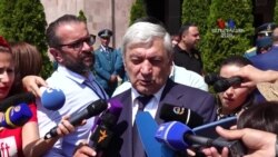 ԱԻՆ նախարար Ֆելիքս Ցոլակյանի խոսքով, կլինեն և՛ աշխատավարձերի բարձրացում, և՛ աշխատակիցների կրճատում