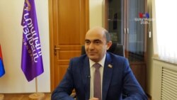 «Հանրաքվեի մասին չենք խոսելու, մենք շատ ավելի կարևոր գործեր ունենք»․ Էդմոն Մարուքյան